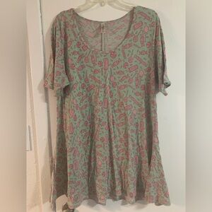 LuLaRoe Mint Green Tunic with Pink Candy Print